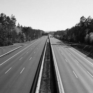 A0. Ein ortbezogenes Hörspiel an der Autobahn